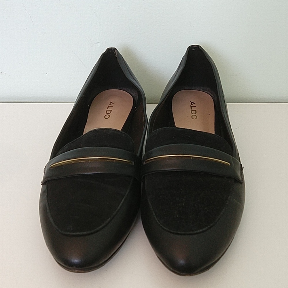 Shoes - Picture 3 of 3